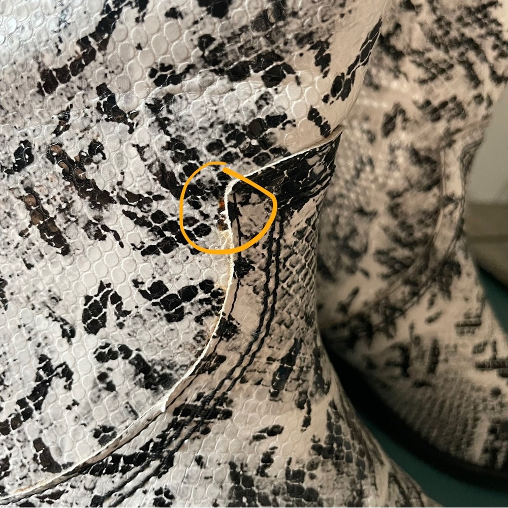 Nasty Gal Snake the Risk Faux Leather Western Boots (Size 9) - Picture 4 of 7